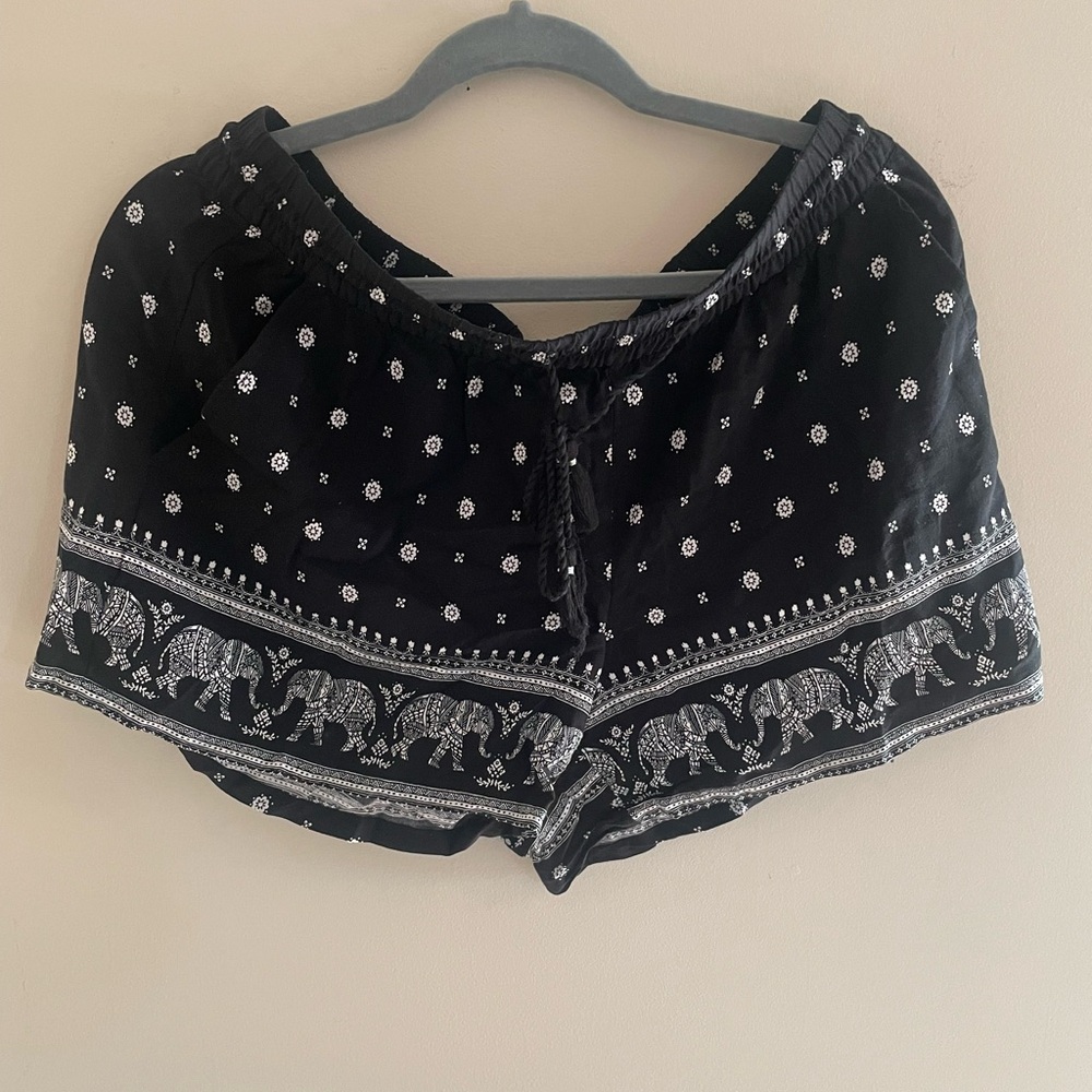 Old Navy Dress shorts